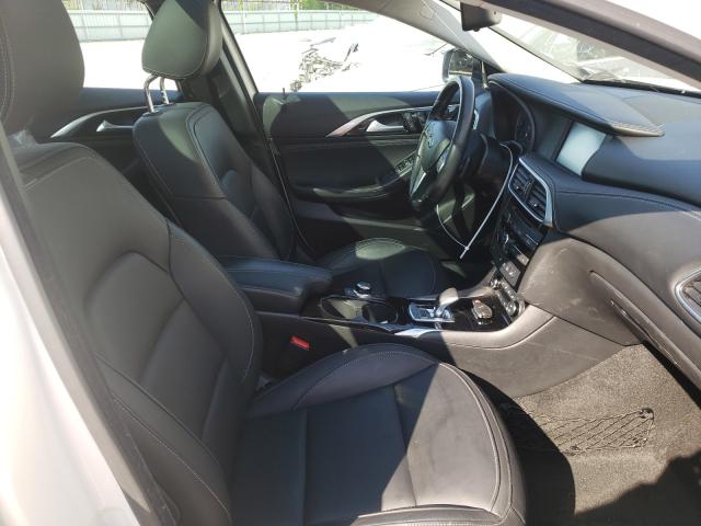 2017 INFINITI QX30 BASE SJKCH5CR4HA034751