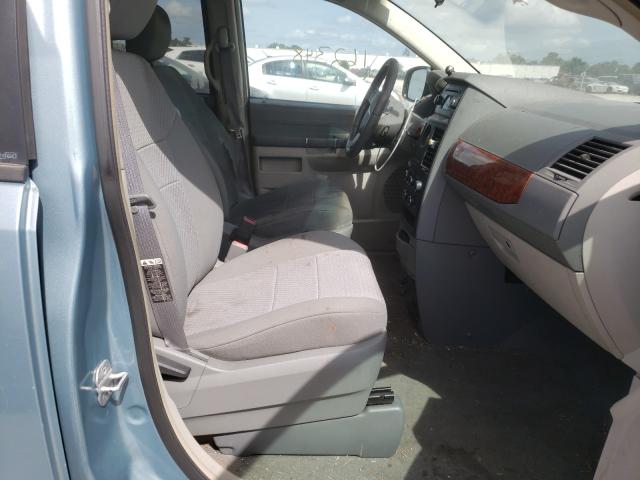 2011 CHRYSLER T&C LXI 2A8HR44H58R114523