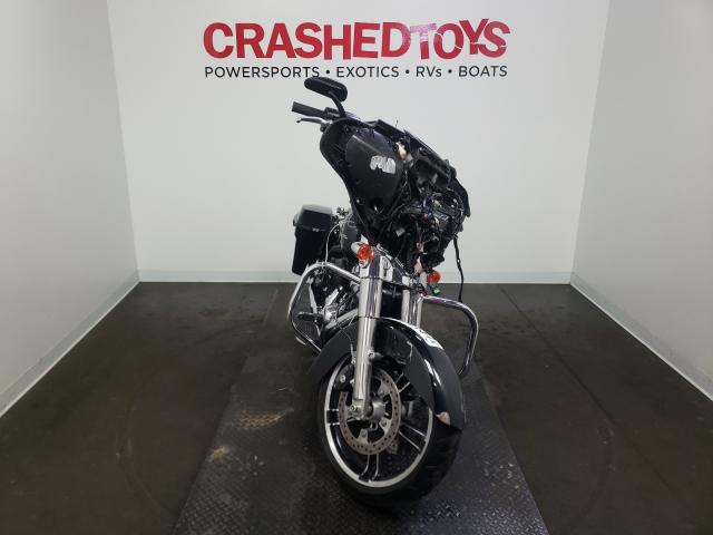2019 HARLEY-DAVIDSON FLHX 1HD1KBC15KB684600