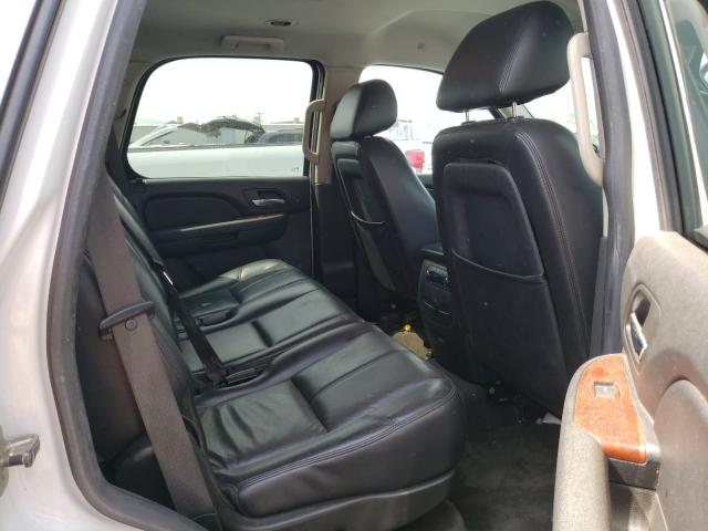 2010 CHEVROLET TAHOE C150 1GNMCBE32AR245667