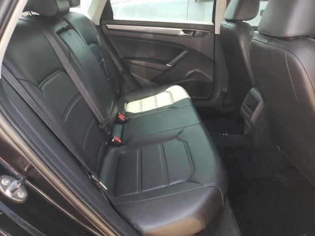 2017 VOLKSWAGEN PASSAT R-L 1VWDT7A34HC073910