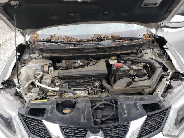 2016 NISSAN ROGUE S KNMAT2MT2GP619728