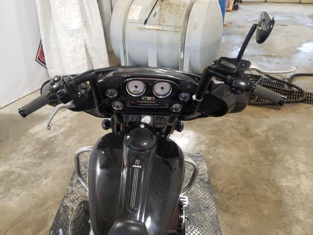 2009 HARLEY-DAVIDSON FLHX 1HD1KB4119Y627073