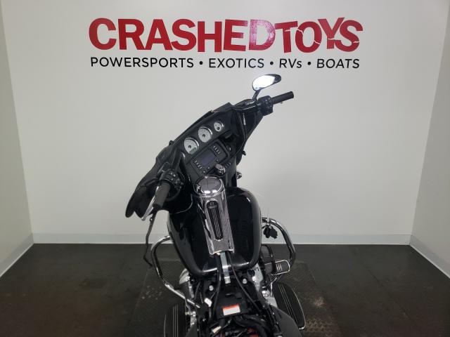 2019 HARLEY-DAVIDSON FLHX 1HD1KBC15KB684600