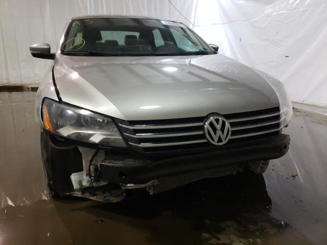 2014 VOLKSWAGEN PASSAT S 1VWAT7A33EC081575
