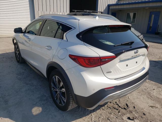 2017 INFINITI QX30 BASE SJKCH5CR4HA034751