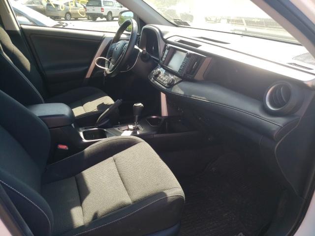 2018 TOYOTA RAV4 HV LE JTMRJREV7JD239892