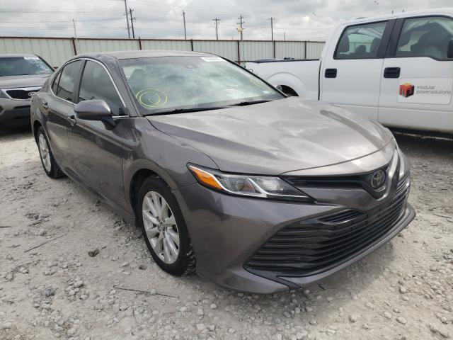 2018 TOYOTA CAMRY L 4T1B11HK4JU072195