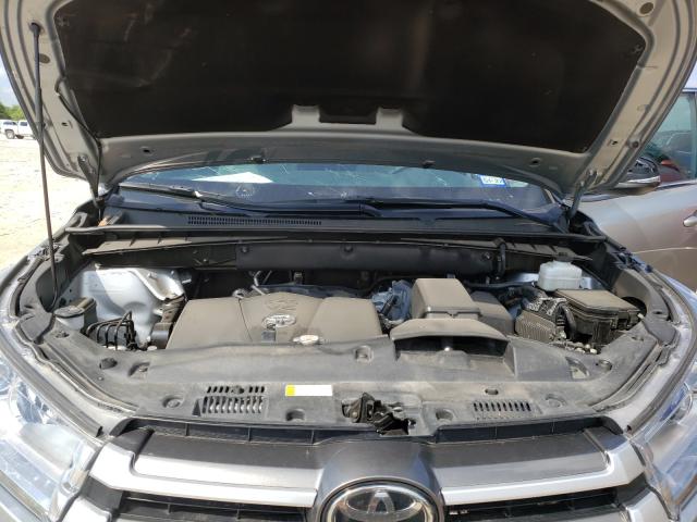 2019 TOYOTA HIGHLANDER 5TDKZRFH4KS367578