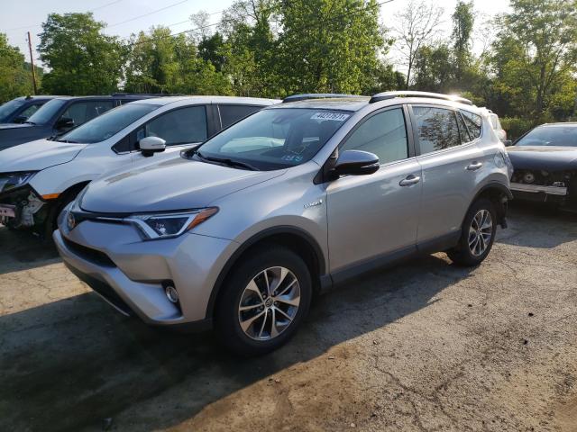 2018 TOYOTA RAV4 HV LE JTMRJREV8JD191979
