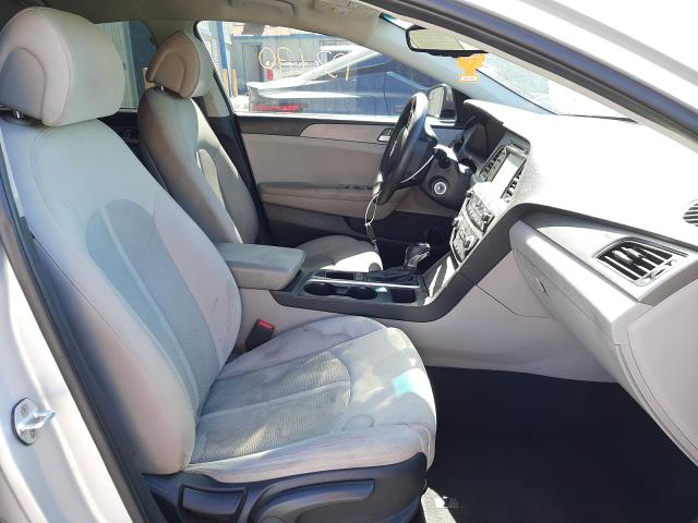 2016 HYUNDAI SONATA SE 5NPE24AF3GH371094