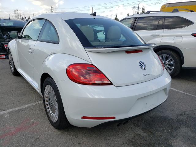 2016 VOLKSWAGEN BEETLE SE 3VWJ17AT7GM614924