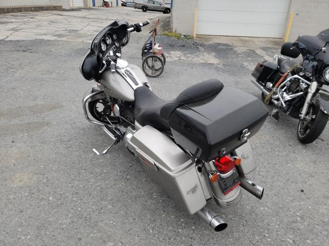 2009 HARLEY-DAVIDSON FLHX 1HD1KB4199Y646194
