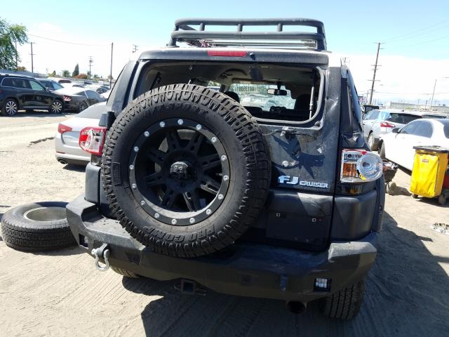 2010 TOYOTA FJ CRUISER JTEBU4BF7AK075737