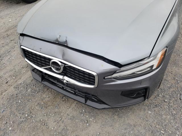 2019 VOLVO S60 T6 R-D 7JRA22TM4KG016710
