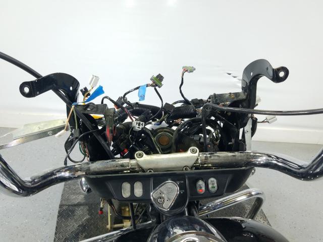 2013 HARLEY-DAVIDSON FLHX STREE 1HD1KBM15DB641683