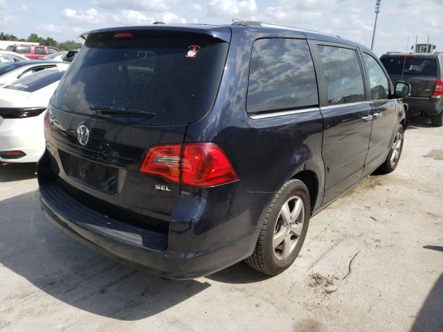 2011 VOLKSWAGEN ROUTAN SEL 2V4RW6DG6BR717033