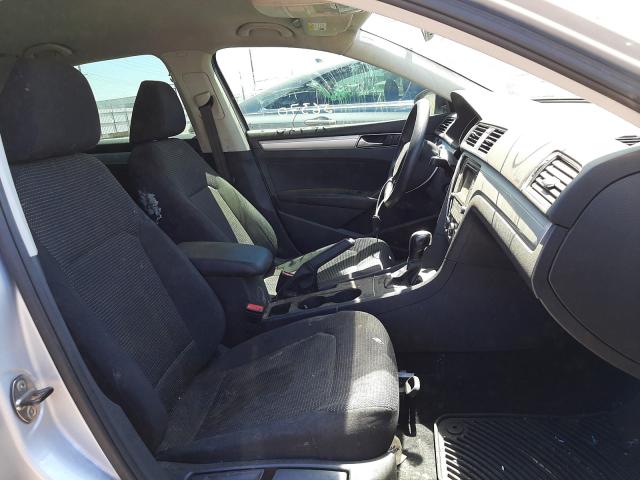 2016 VOLKSWAGEN PASSAT 1VWAT7A30GC037939