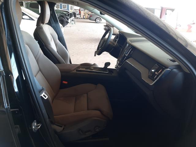2020 VOLVO XC60 T5 IN YV4102DL8L1529745