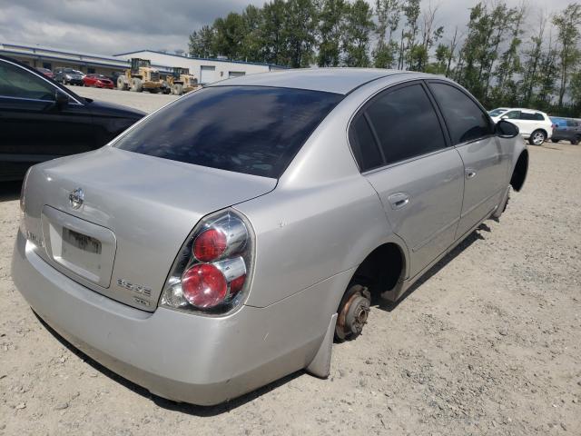 Nissan Altima 2005