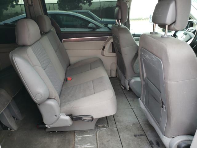 2010 VOLKSWAGEN ROUTAN S 2V4RW4D18AR406556