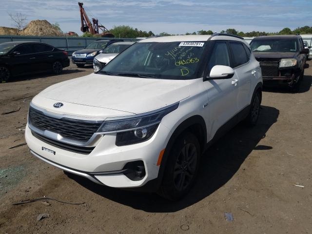2021 KIA SELTOS S KNDEUCAA2M7041083
