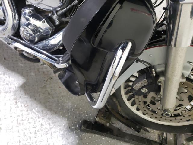 2010 HARLEY-DAVIDSON FLHTCU 1HD1FC414AB672204