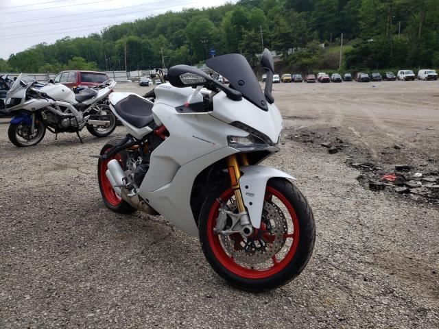 2017 DUCATI SUPERSPORT ZDMVABDS8HB002027