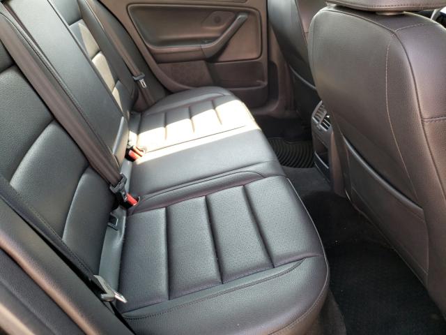 2010 VOLKSWAGEN JETTA WOLF 3VWRA7AJ6AM025971