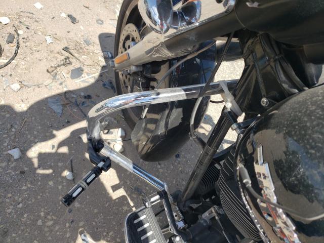 2010 HARLEY-DAVIDSON FLH 1HD1KB410AB641022