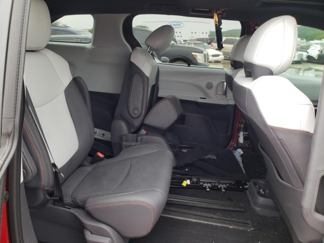 2021 TOYOTA SIENNA XSE 5TDXRKEC4MS012769