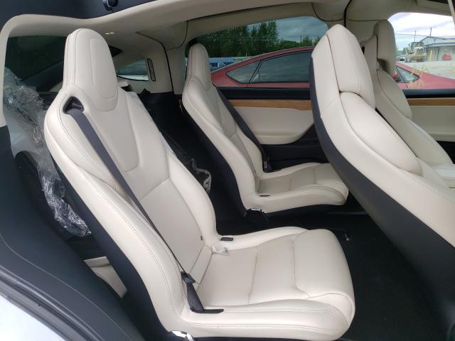 2018 TESLA MODEL X 5YJXCBE28JF101673