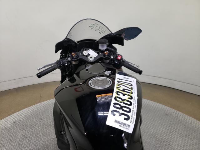 2021 YAMAHA YZFR1 JYARN66EXMA001117