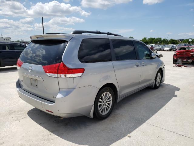 2013 TOYOTA SIENNA XLE 5TDYK3DC7DS319708