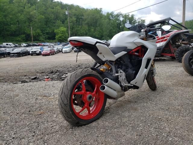 2017 DUCATI SUPERSPORT ZDMVABDS8HB002027