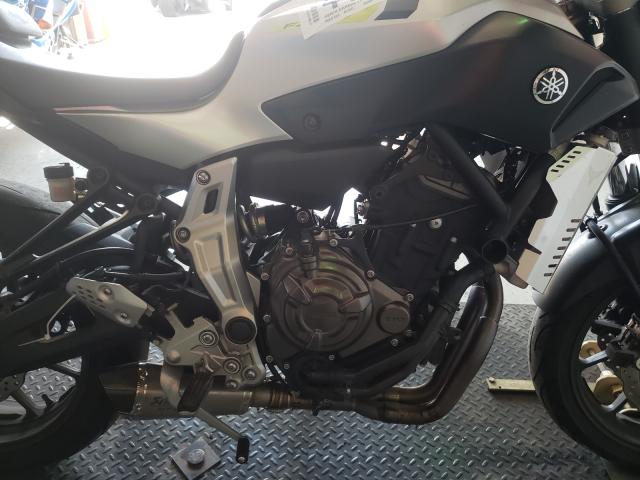 2017 YAMAHA FZ07 JYARM06EXHA012401