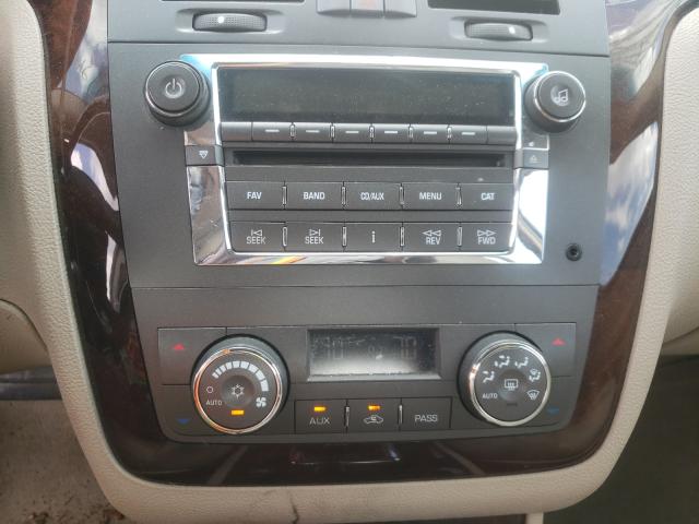 2011 CADILLAC DTS LUXURY 1G6KD5E65BU124884