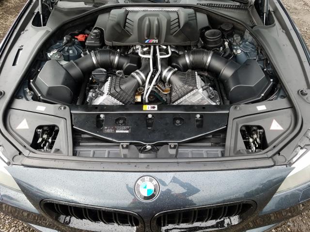 2013 BMW M5 WBSFV9C58DD096507