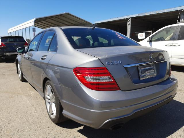 2012 MERCEDES-BENZ C250 WDDGF4HB3CR236478