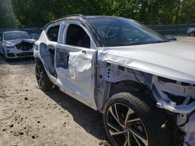 2020 VOLVO XC40 T5 R- YV4162UM3L2251628