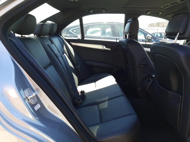 2012 MERCEDES-BENZ C250 WDDGF4HB3CR236478