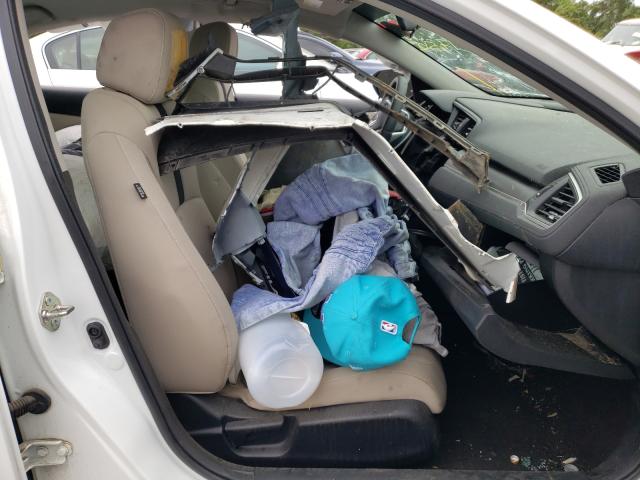 19XFC2F51HE205863 Honda Civic Lx 2017. Фото: 4