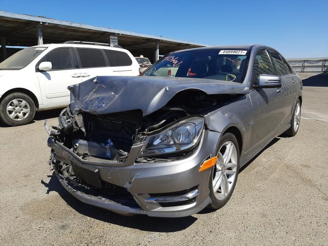 2012 MERCEDES-BENZ C250 WDDGF4HB3CR236478
