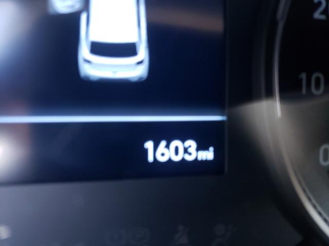 2021 HYUNDAI VENUE SE KMHRB8A31MU077026