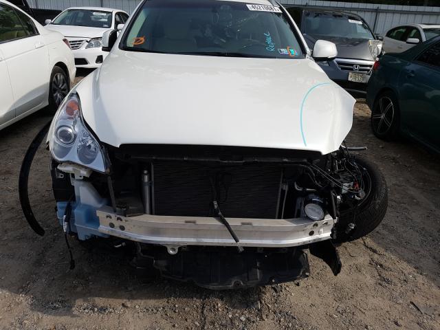 2017 INFINITI QX50 JN1BJ0RR1HM403533