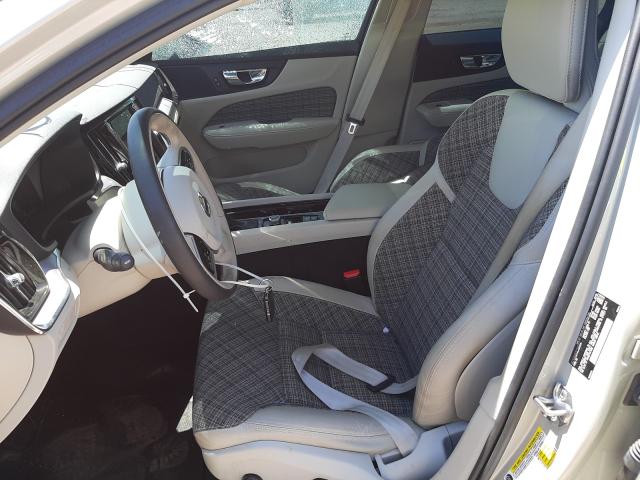 2020 VOLVO V60 T5 MOM YV1102EK2L2353918