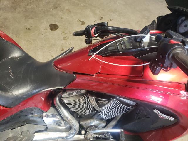 2015 VICTORY MOTORCYCLES VISION TOU 5VPSW36N1F3040141