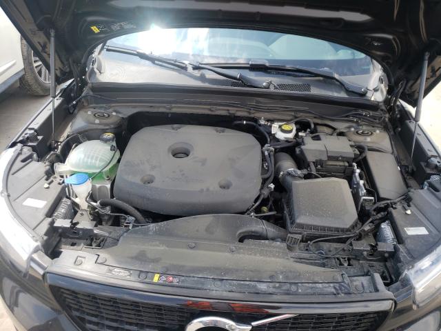 2020 VOLVO XC40 T5 R- YV4162UM8L2217359