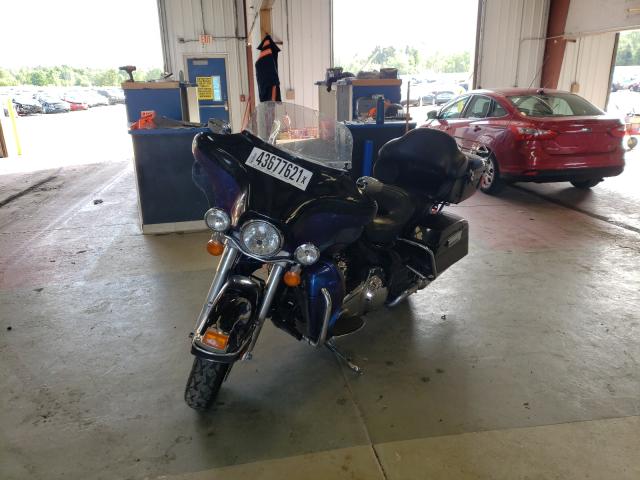2010 HARLEY-DAVIDSON FLHTK 1HD1KEM12AB656347