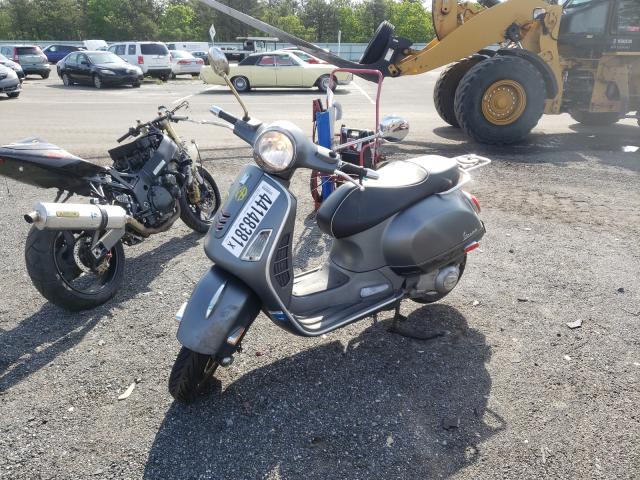 2016 VESPA GTS 300 SU ZAPM459L3G5100895